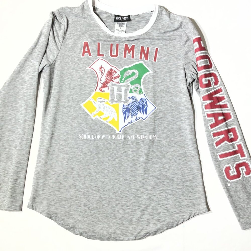 Harry Potter Hogwarts Alumni Long Sleeve Shirt  Medium  Gray Polyester Blend
